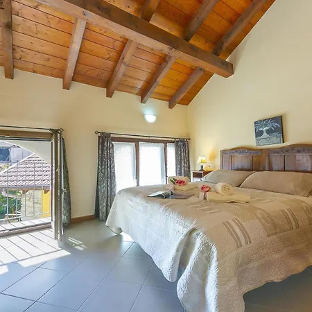 펜션 Historic Casa Baroni Near Lake Orta - Happy Rentals 마돈나 델 사소