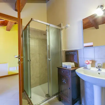 Historic Casa Baroni Near Lake Orta - Happy Rentals 펜션