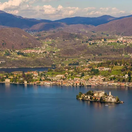 Casa Baroni Few Min From Orta - Happy بيت للعطل Madonna Del Sasso