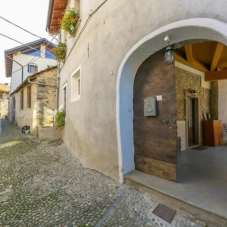 別荘 Casa Baroni Few Min From Orta - Happy Madonna del Sasso