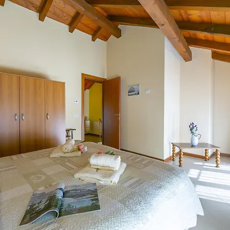 Historic Casa Baroni Near Orta - Happy
