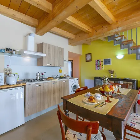 Historic Casa Baroni Near Orta - Happy